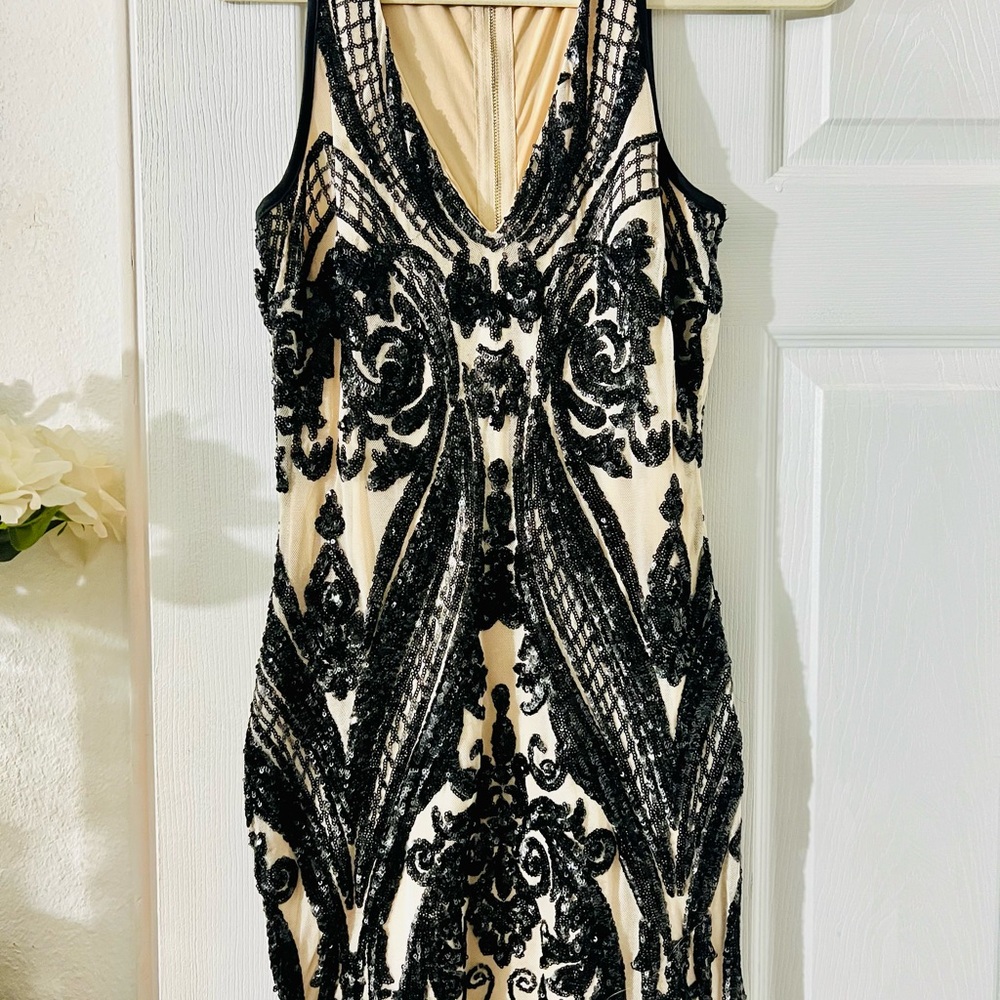 Elegant Black and Cream Women's Dress
